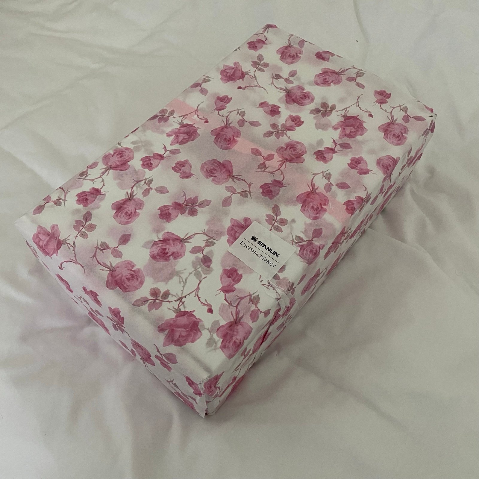 Stanley x LoveShackFancy *Ribbon Rosa* Sold Out 40oz