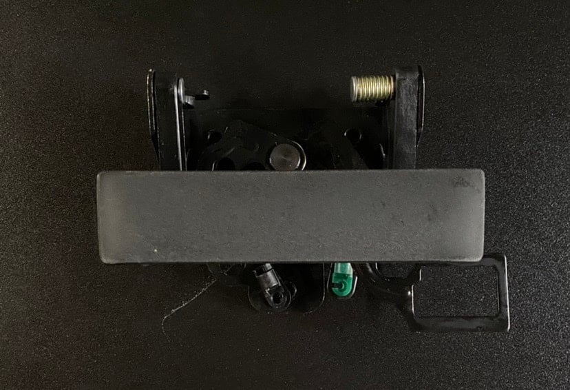 07-13 chevy silverado /gmc sierra rear tailgate handle with lock with tailgate
