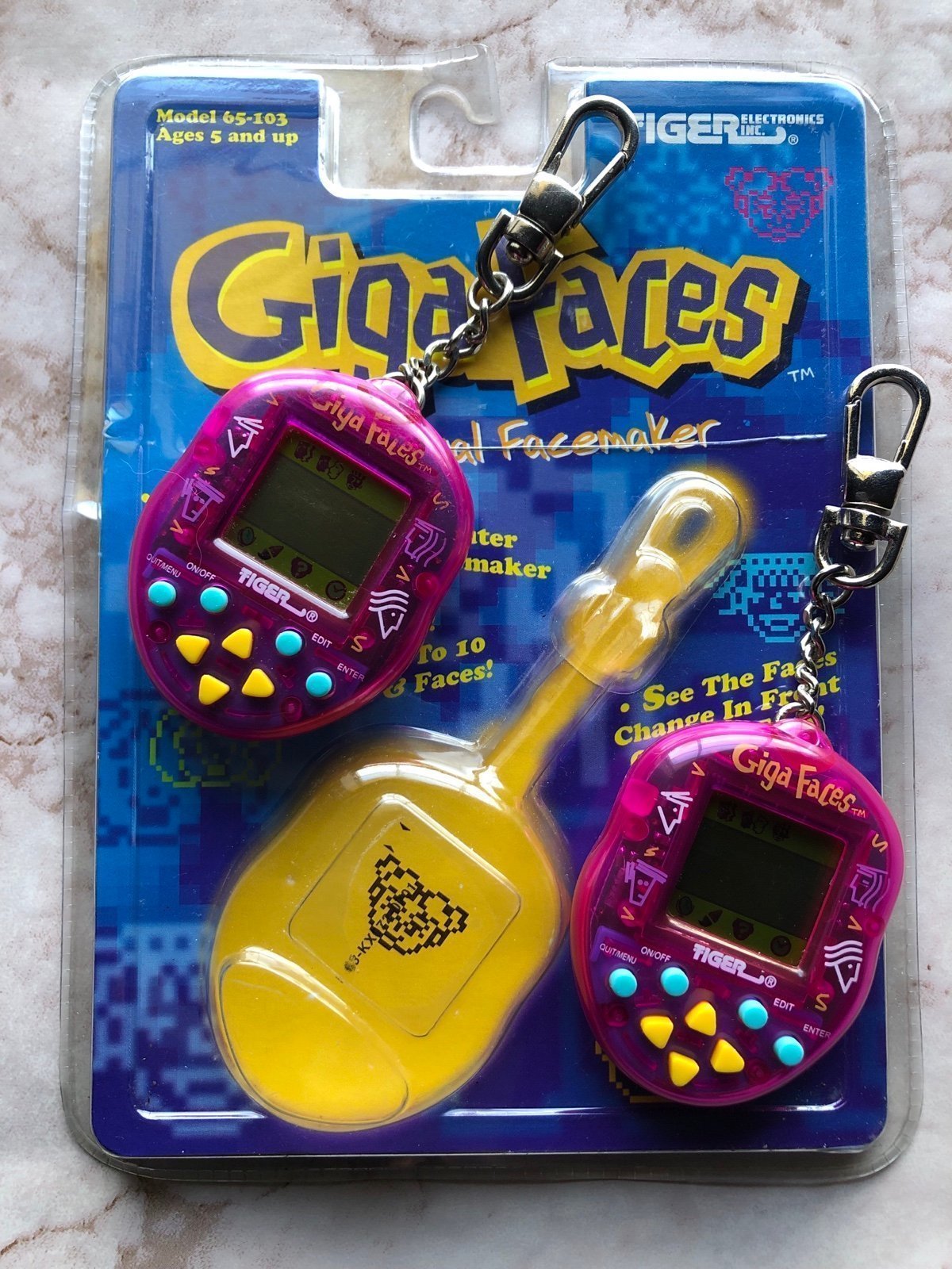 GigaPets GigaFaces set of two w/ open packaging