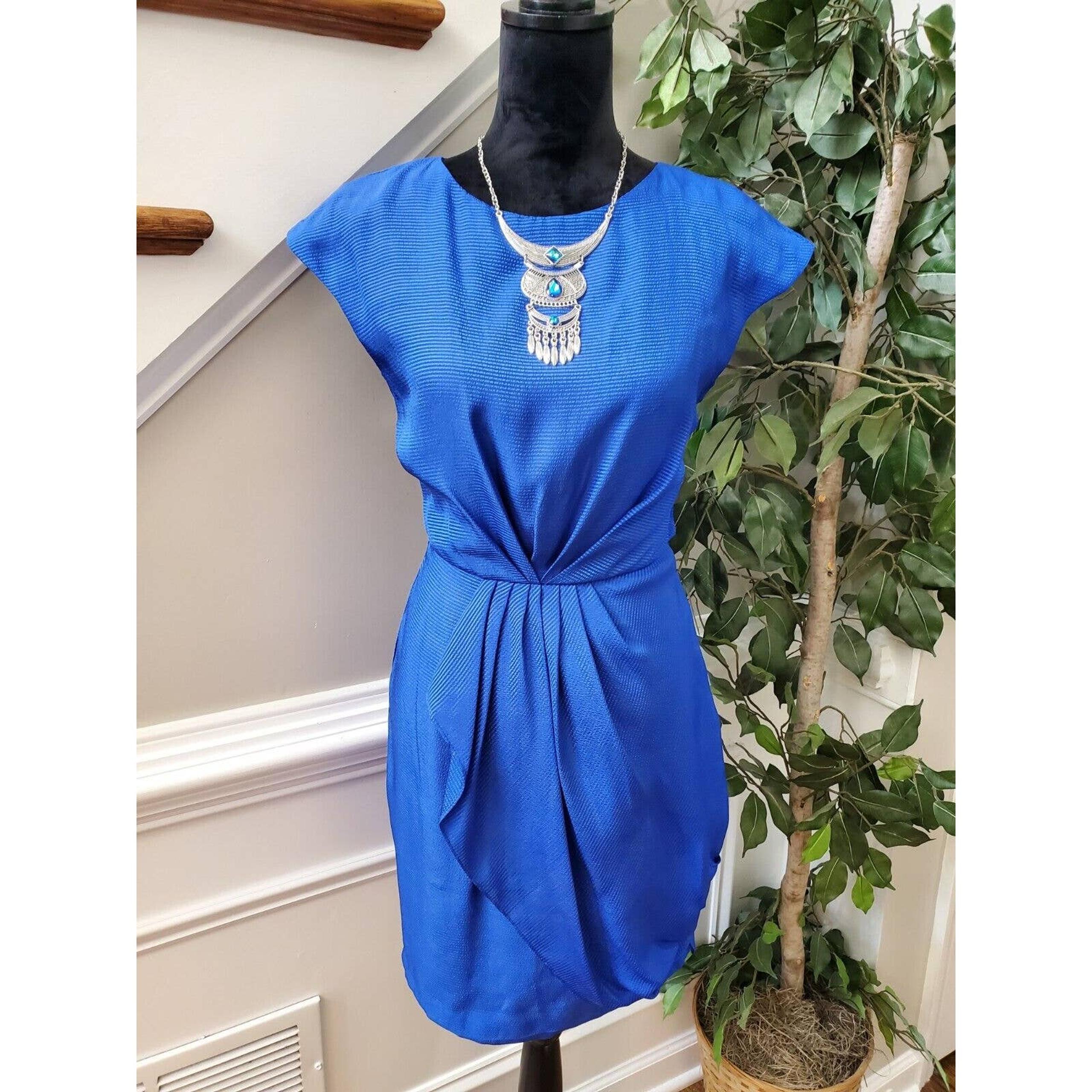 Julie Dillon Women's Blue Polyester Round Neck Short Sleeve Knee Length Dress 0