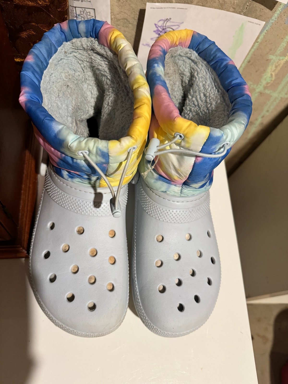 Men’s Crocs snow used colorful