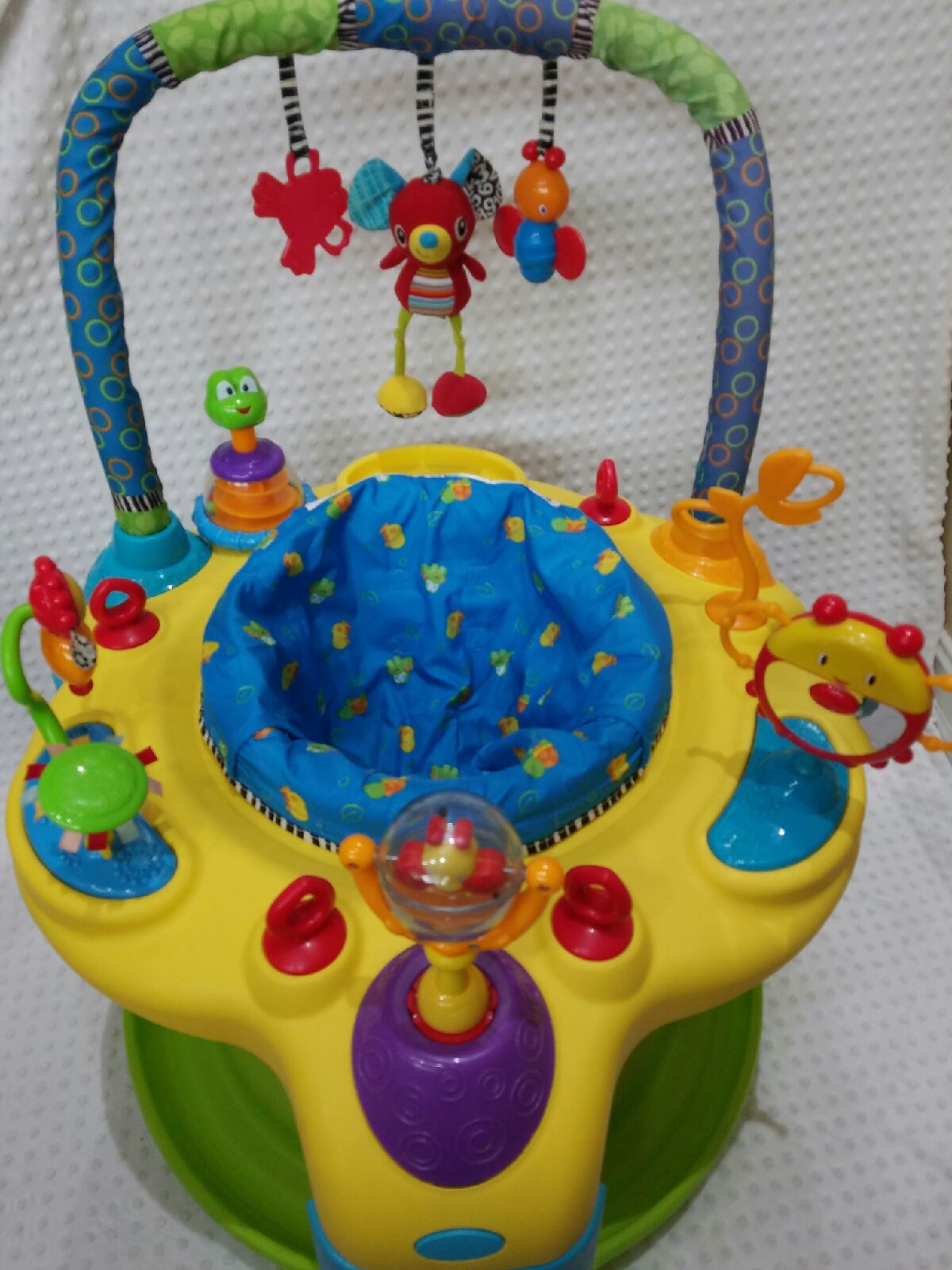 Baby multicolor bouncer