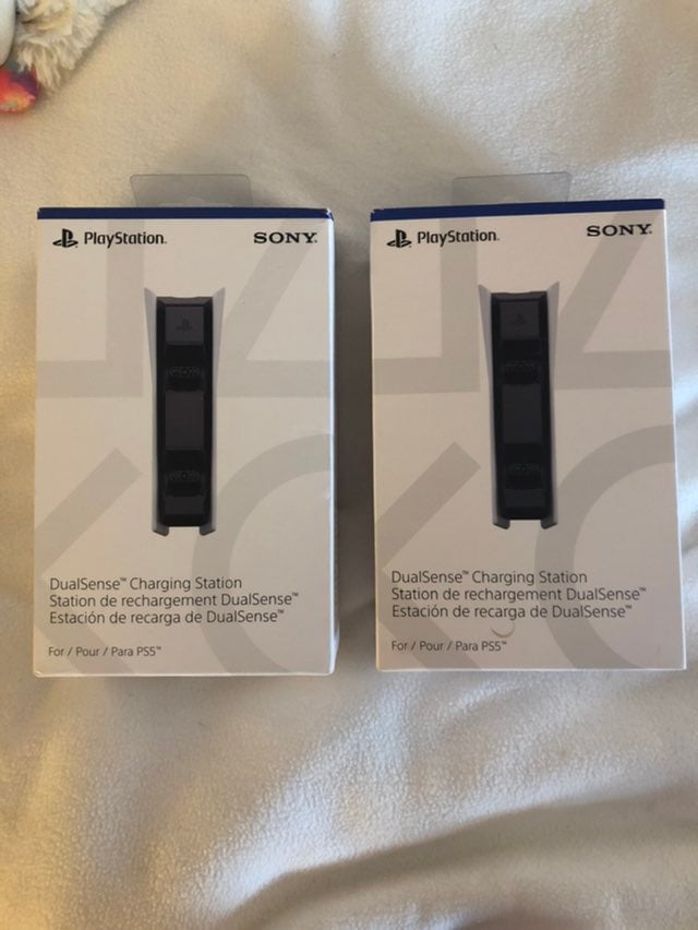 PS5 DualSense Charging Station