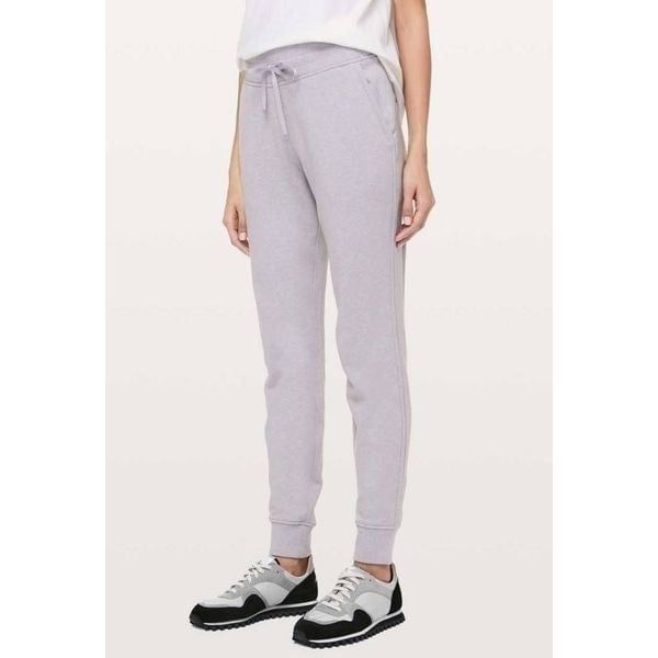 LULULEMON ATHLETICA Warm Down Jogger II 28' Size 4