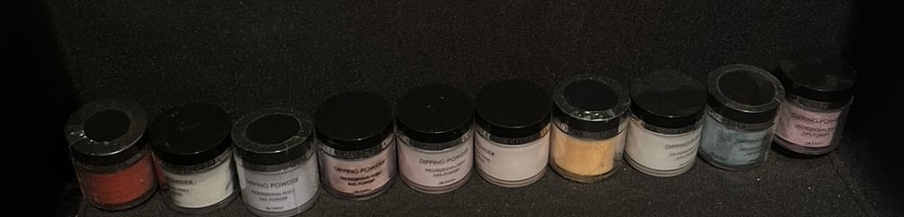 Nail dip powder