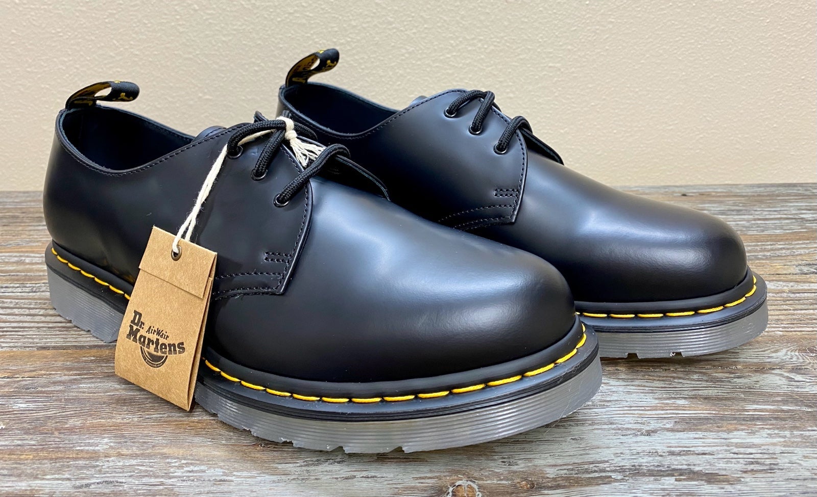 Dr. Martens 1461 Iced Smooth Leather Oxford Black Shoes Men’s Size 11 / Wmn’s 12 Dr. Martens 1461 Iced Smooth Leather Oxford Black Shoes Men’s Size 11 / Wmn’s 12