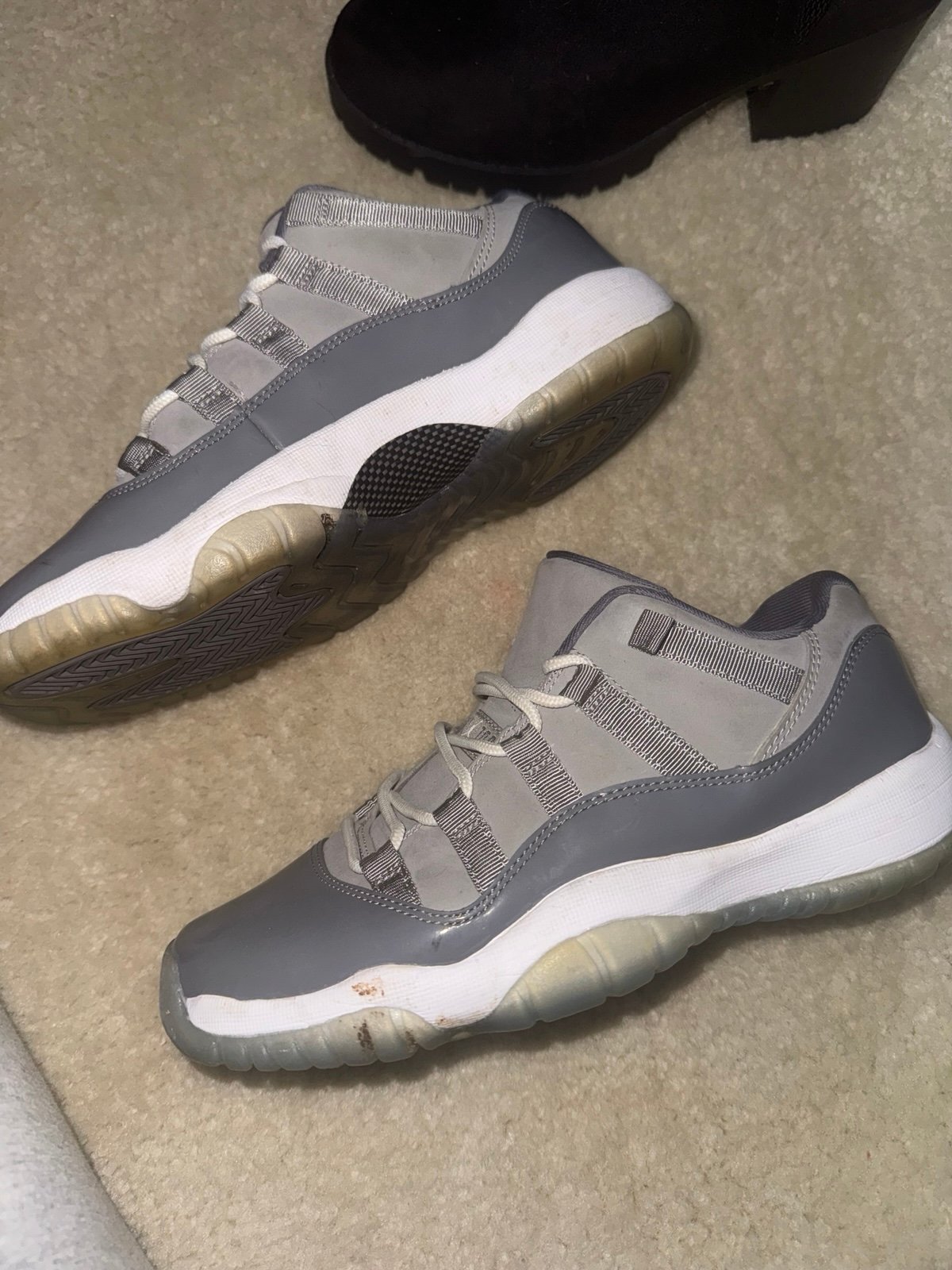 Jordan 11 cool grey 2018 release