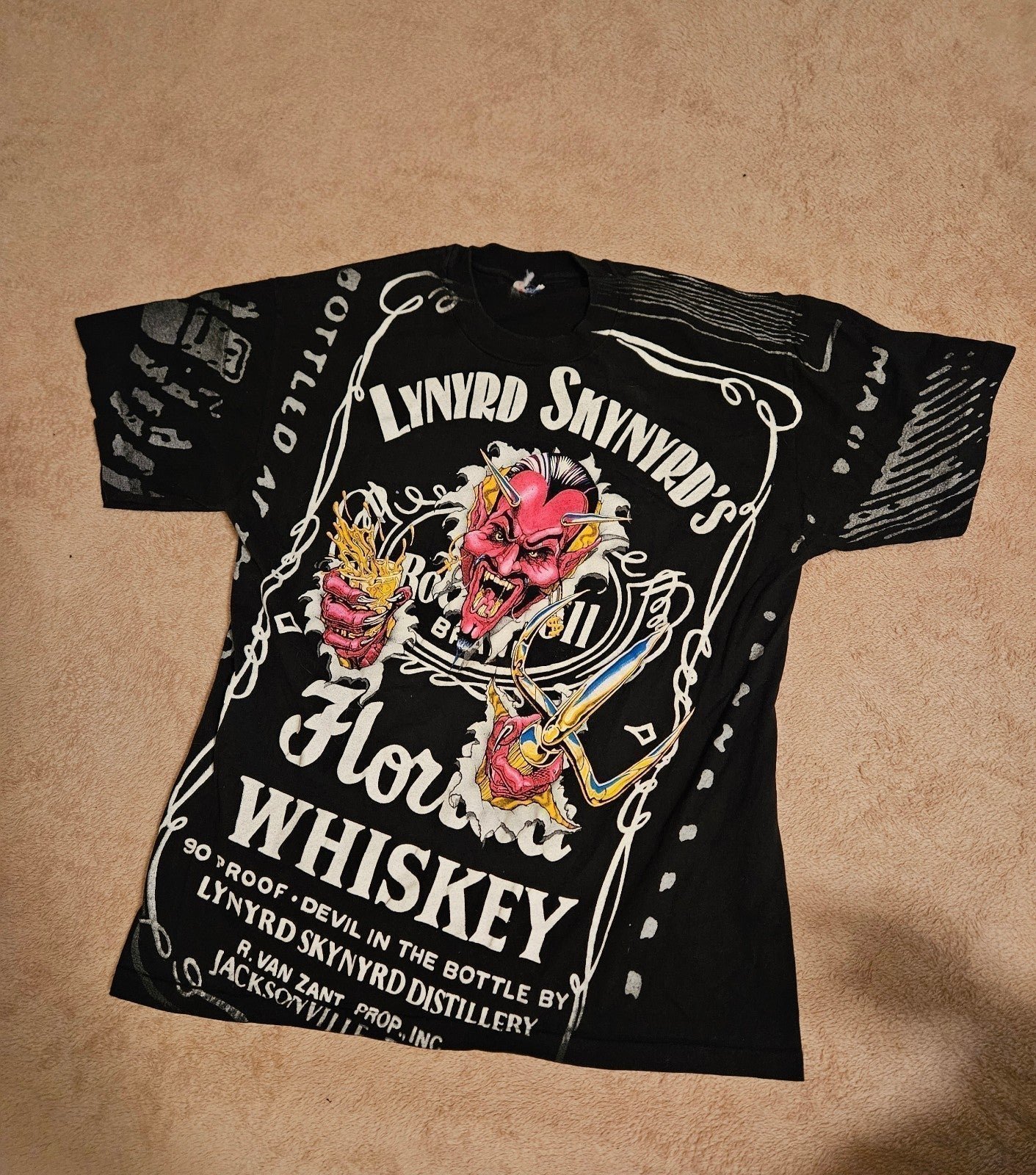 Vintage Lynyrd Skynyrd Wiskey Devil Shirt, Men's size Large