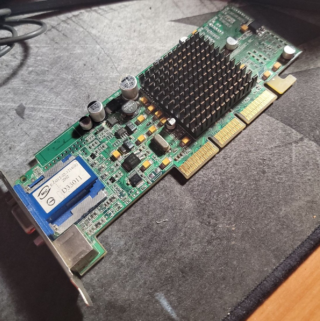 Radeon 7500 Discrete GPU Graphics Card
