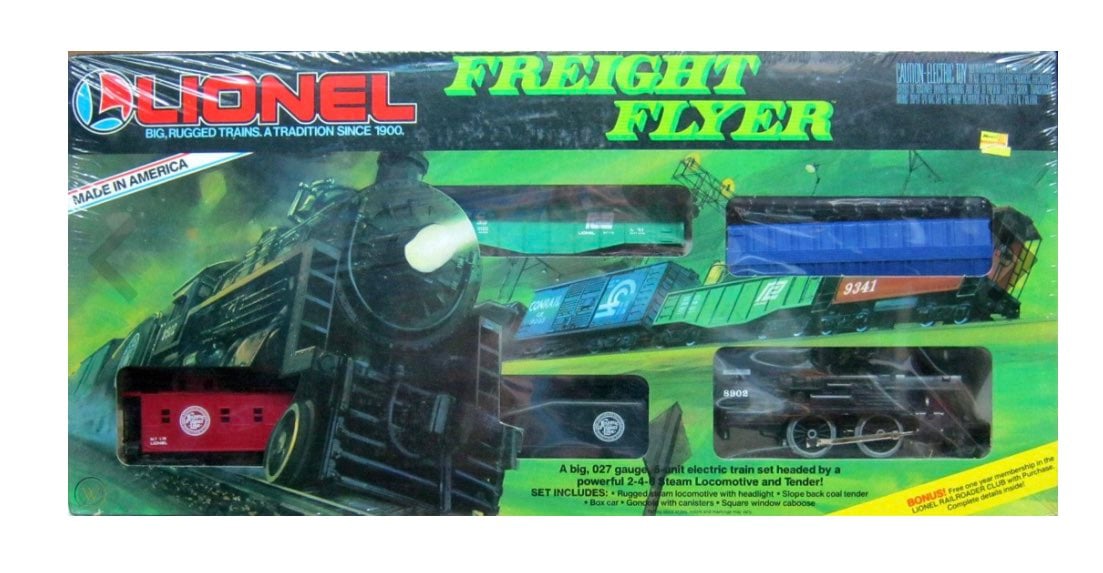 New vintage 1990 Lionel Freight Flyer Steam Train Set O27 Gauge 9-1687
