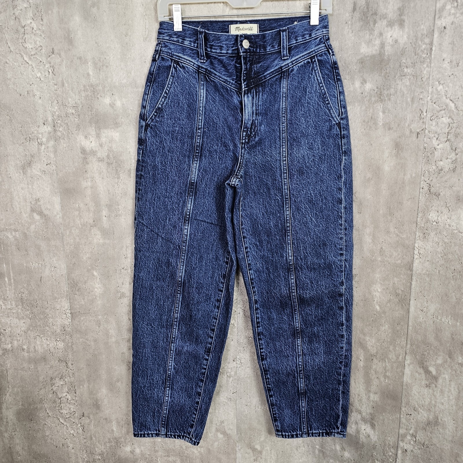 Madewell Womens 25 Balloon Jeans in Sanford Wash Dark Denim V Waist