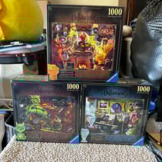 Disney villainous puzzle set