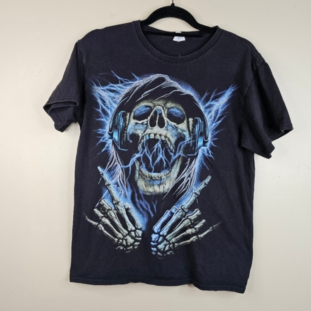 Delta Rock & Roll skeleton with lightening vintage tee shirt size small