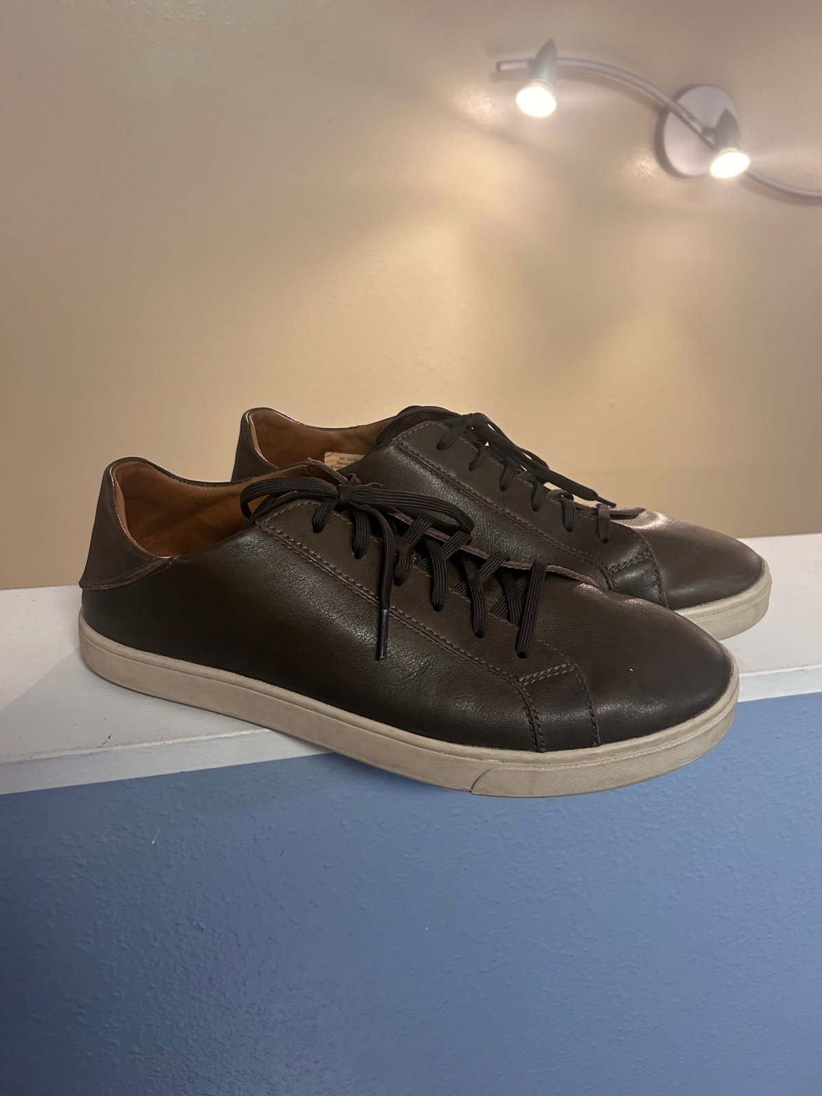 Men’s Olukai shoes size 10.5