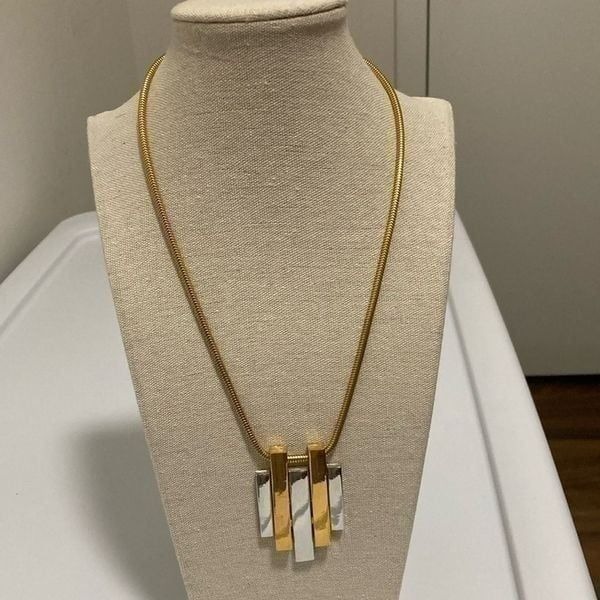 Avon Vintage 1976 Geometric Collection Two Tone Pendant Necklace