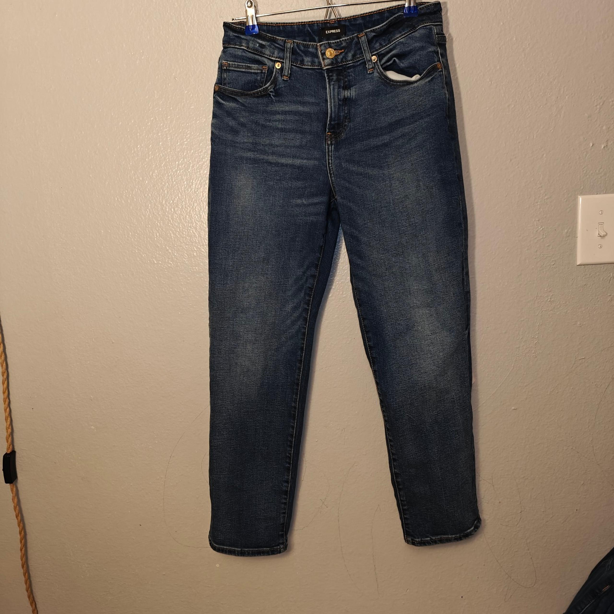 Express Boyfriend Mide Rise Blue Women's Jeans Size 8/R