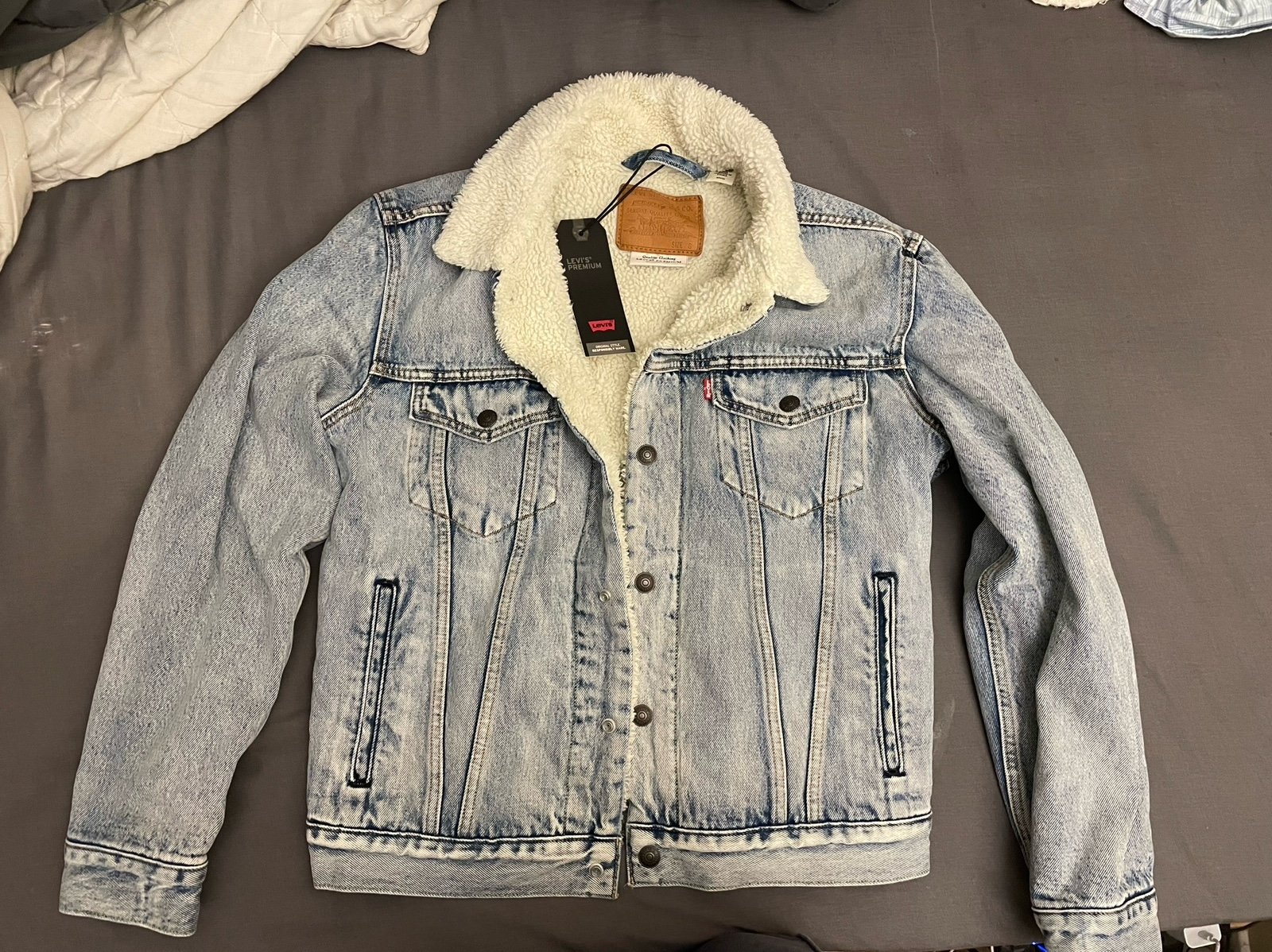 levis sherp denim Jacket