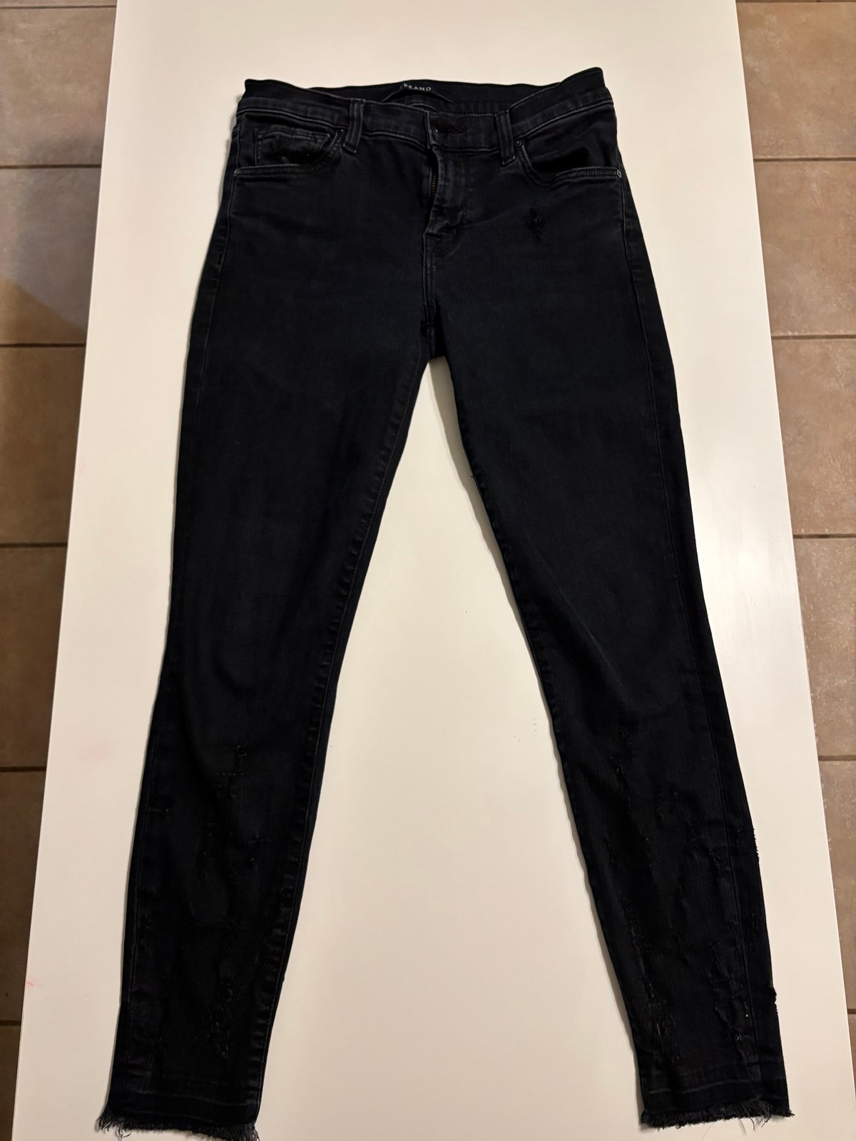 J brand Women's Skinny Jeans Size 27