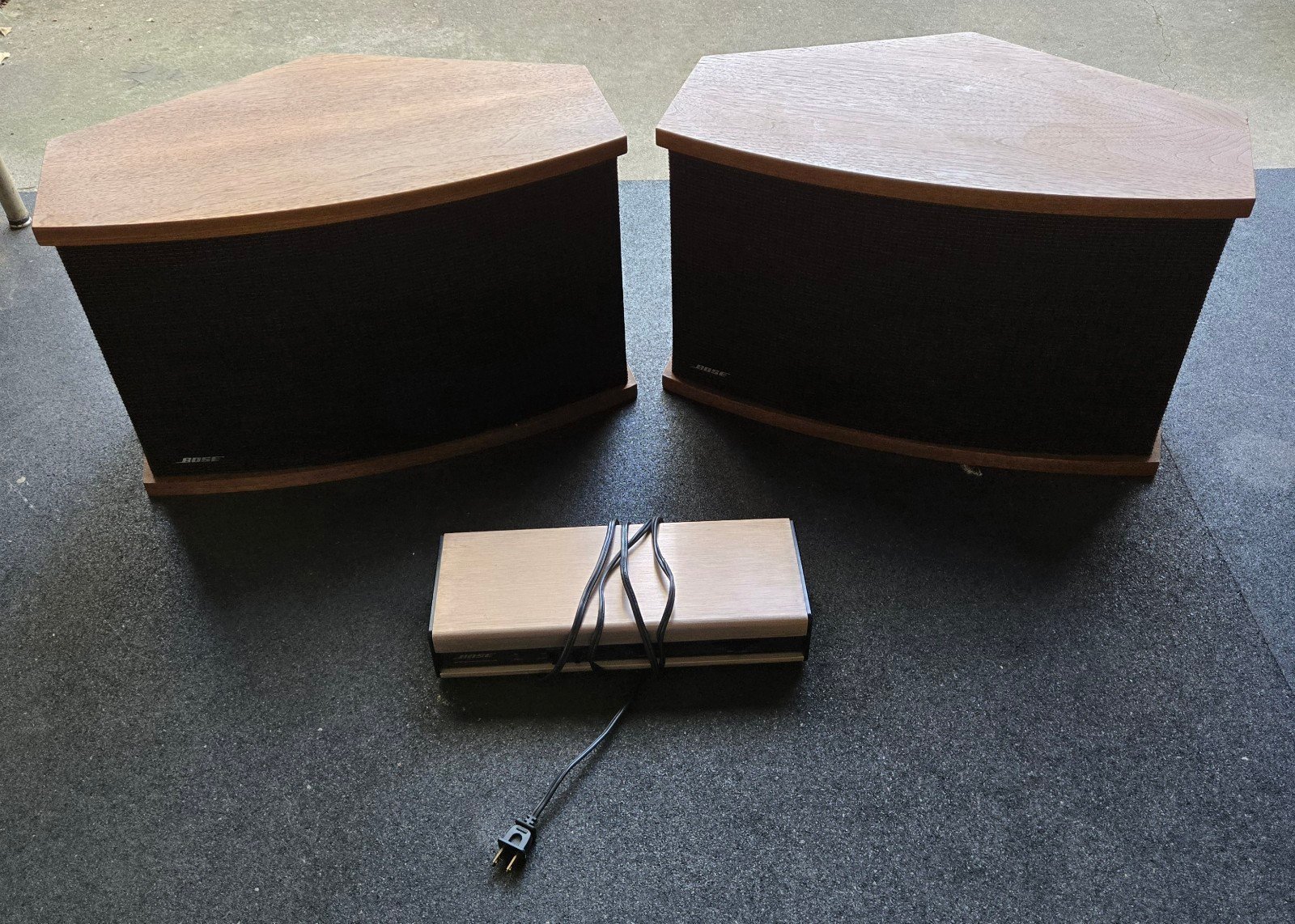 Bose 901 Series V Direct Reflecting Speakers