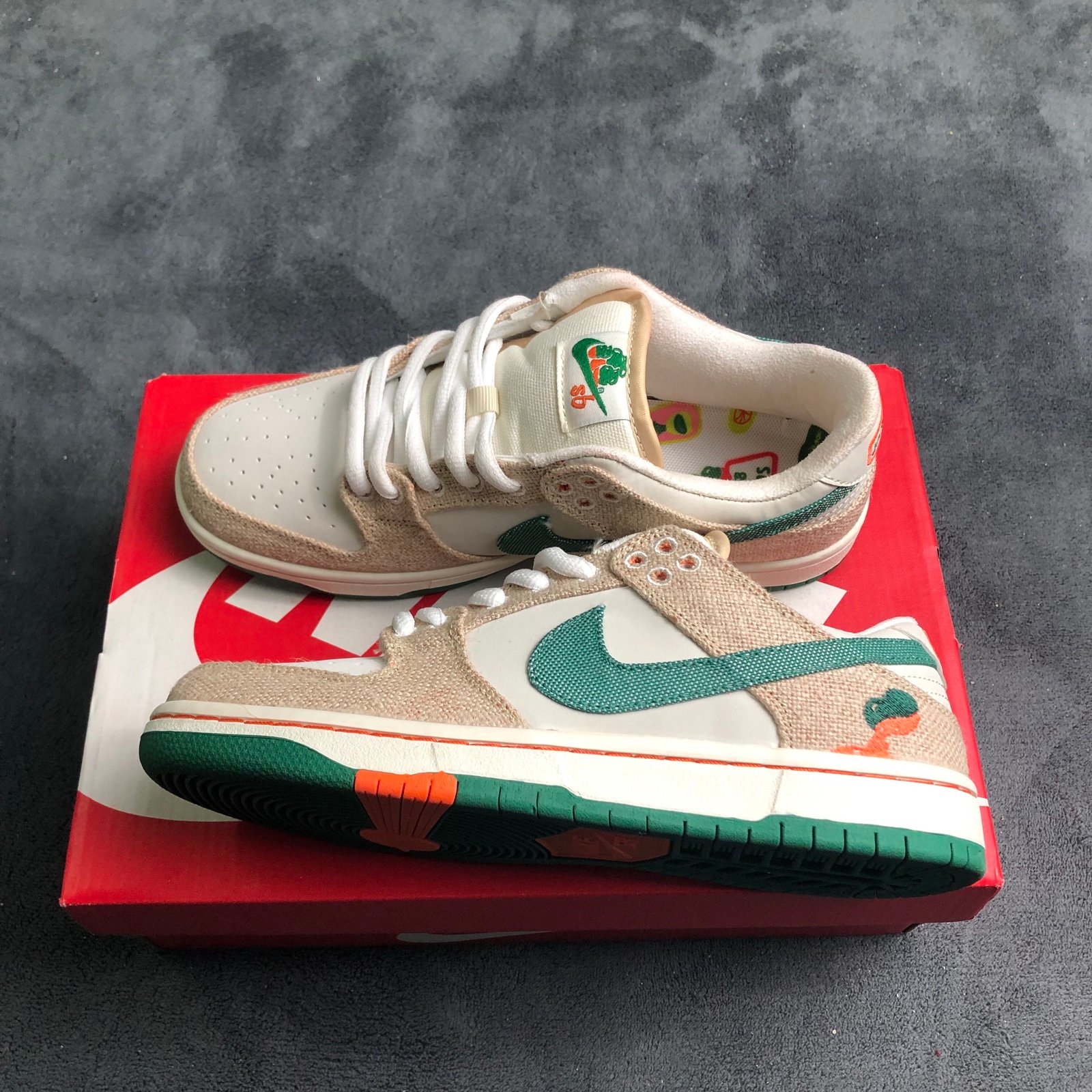 Nike Dunk Low SB