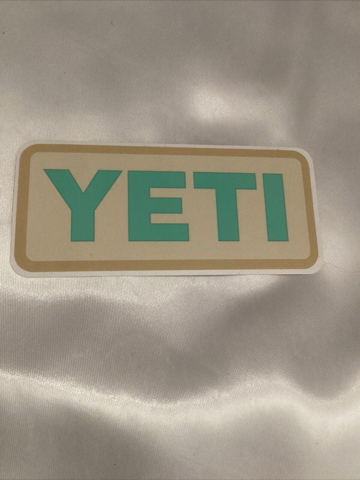 YETI AUTHENTIC TAN / GREEN MATTE STICKER DECAL COOLER COLORS - detail