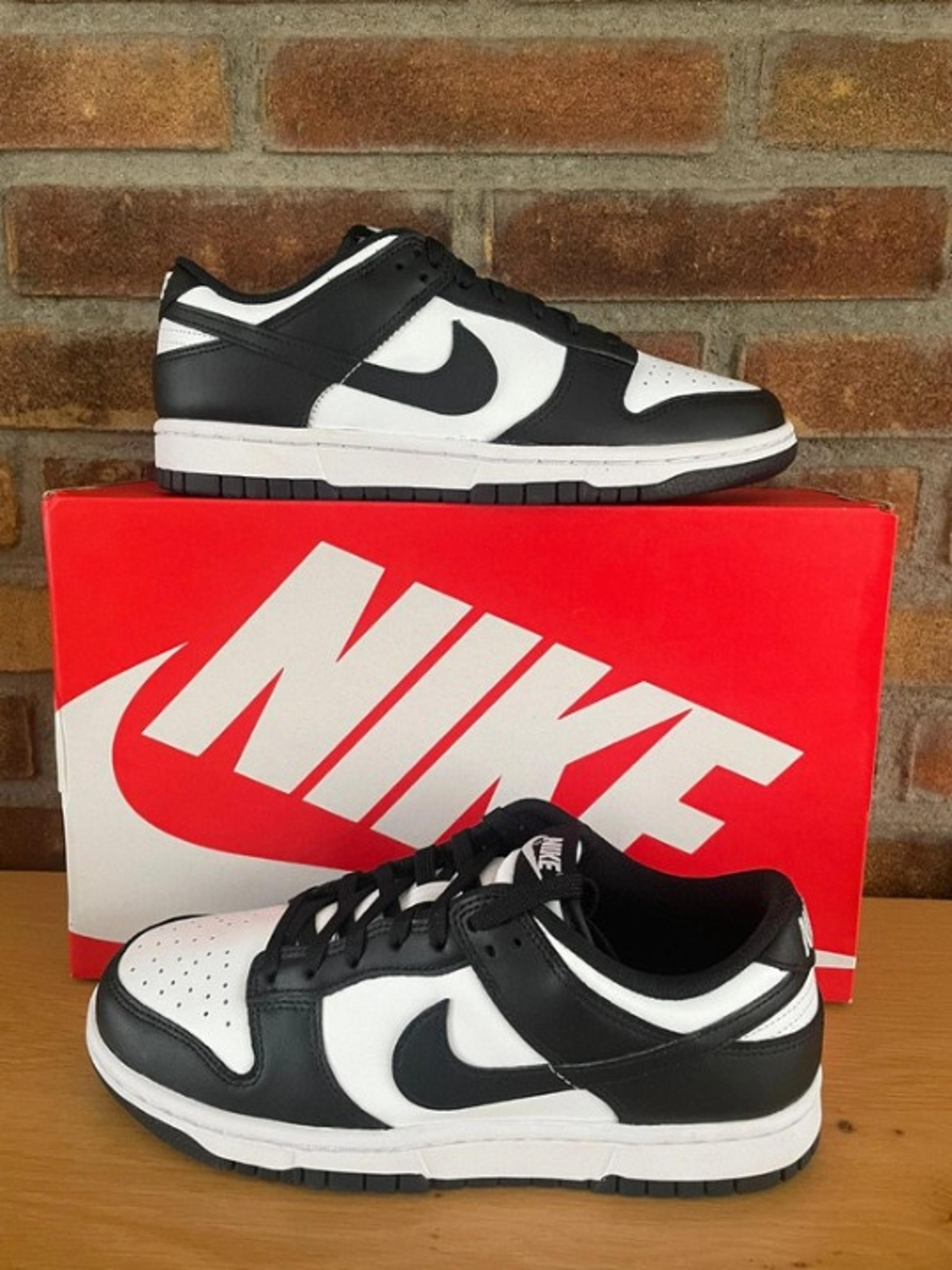 Nike Dunk Low Black White Panda Size 10 Men's Shoes
