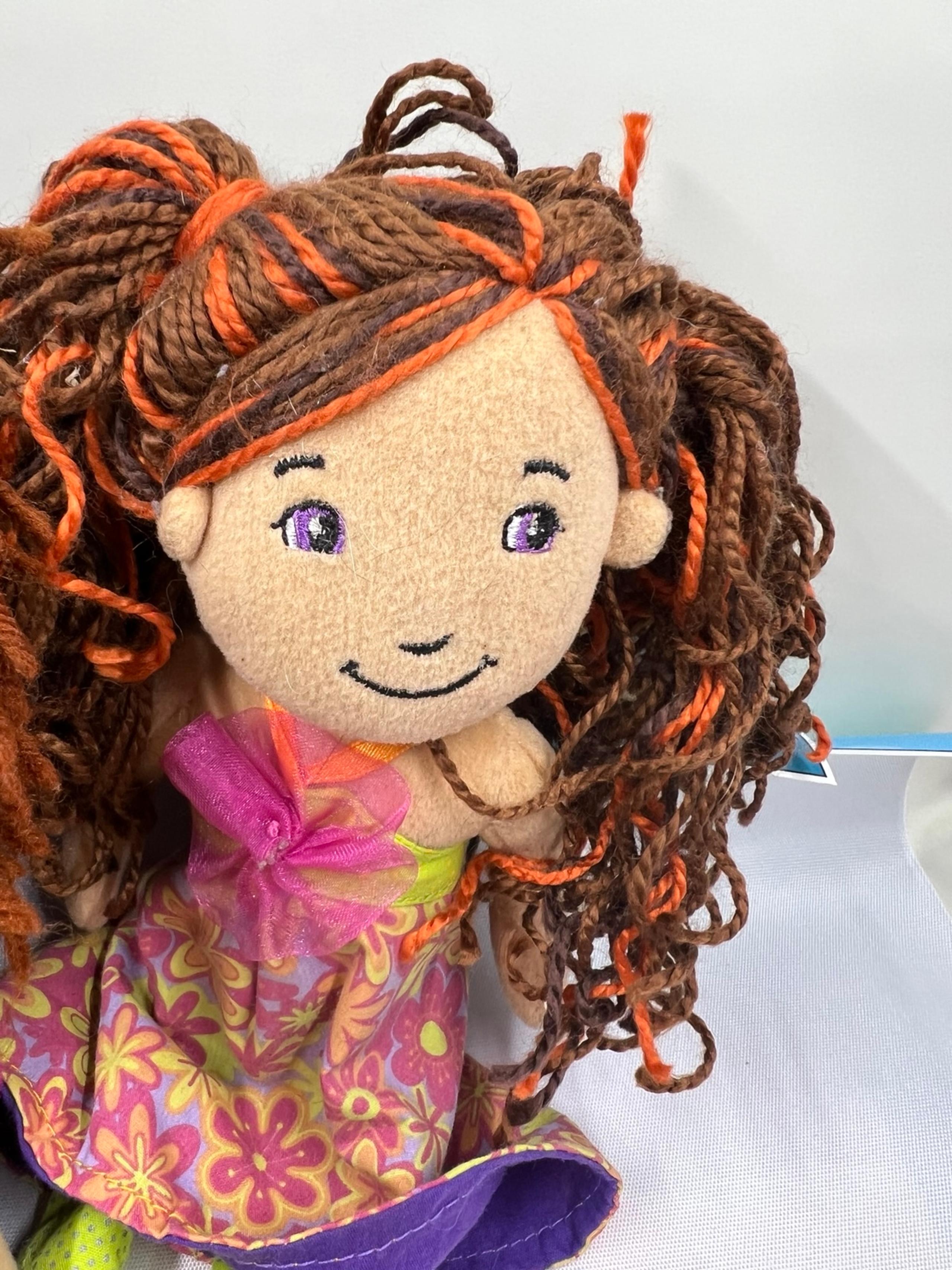 Groovy Girls Nina & Girl Scout play dolls