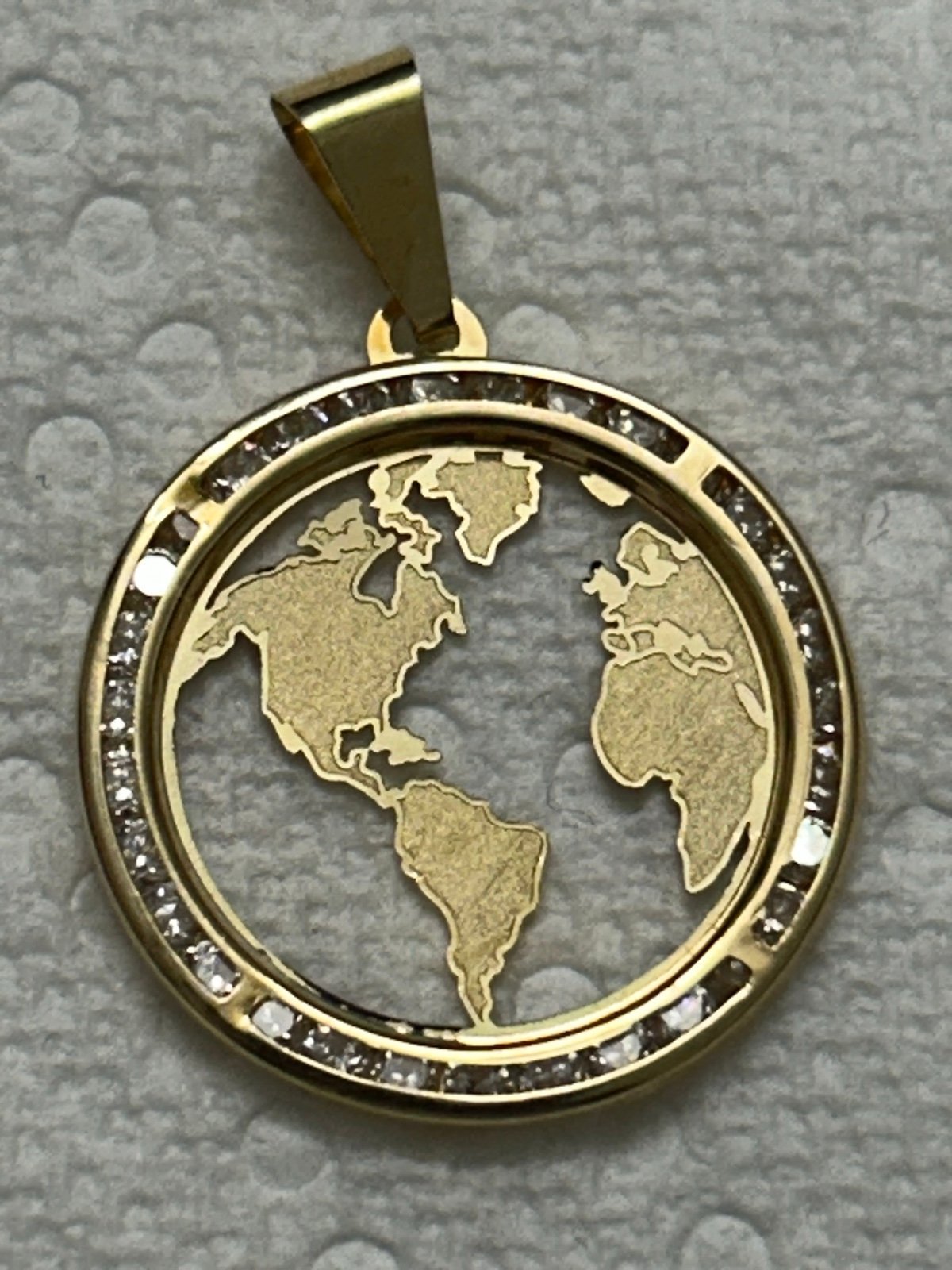 10k yellow solid gold pendant world map with white CZ