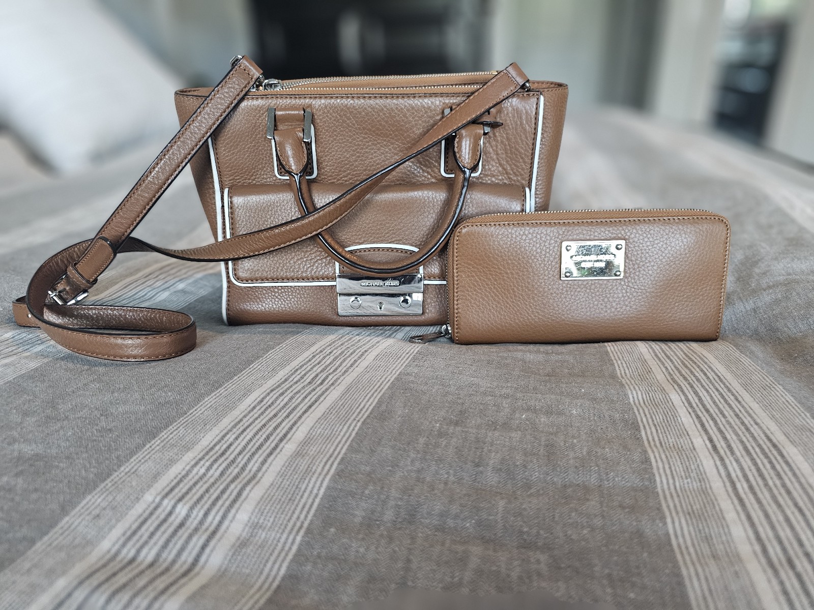 michaels kors purse
