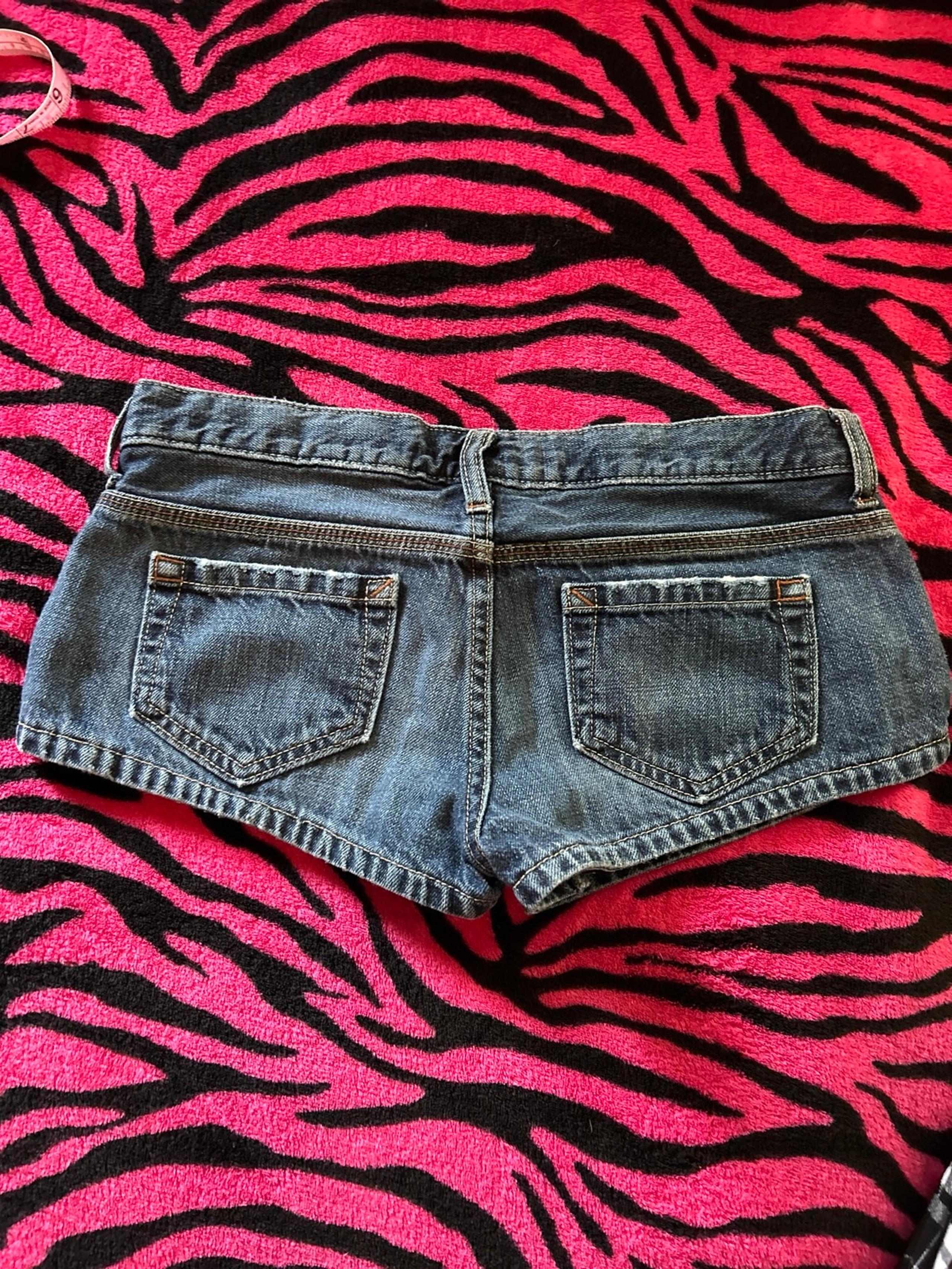 2000s Vintage Lowrise Ultra Mini Denim Mossimo Supply Co. Shorts