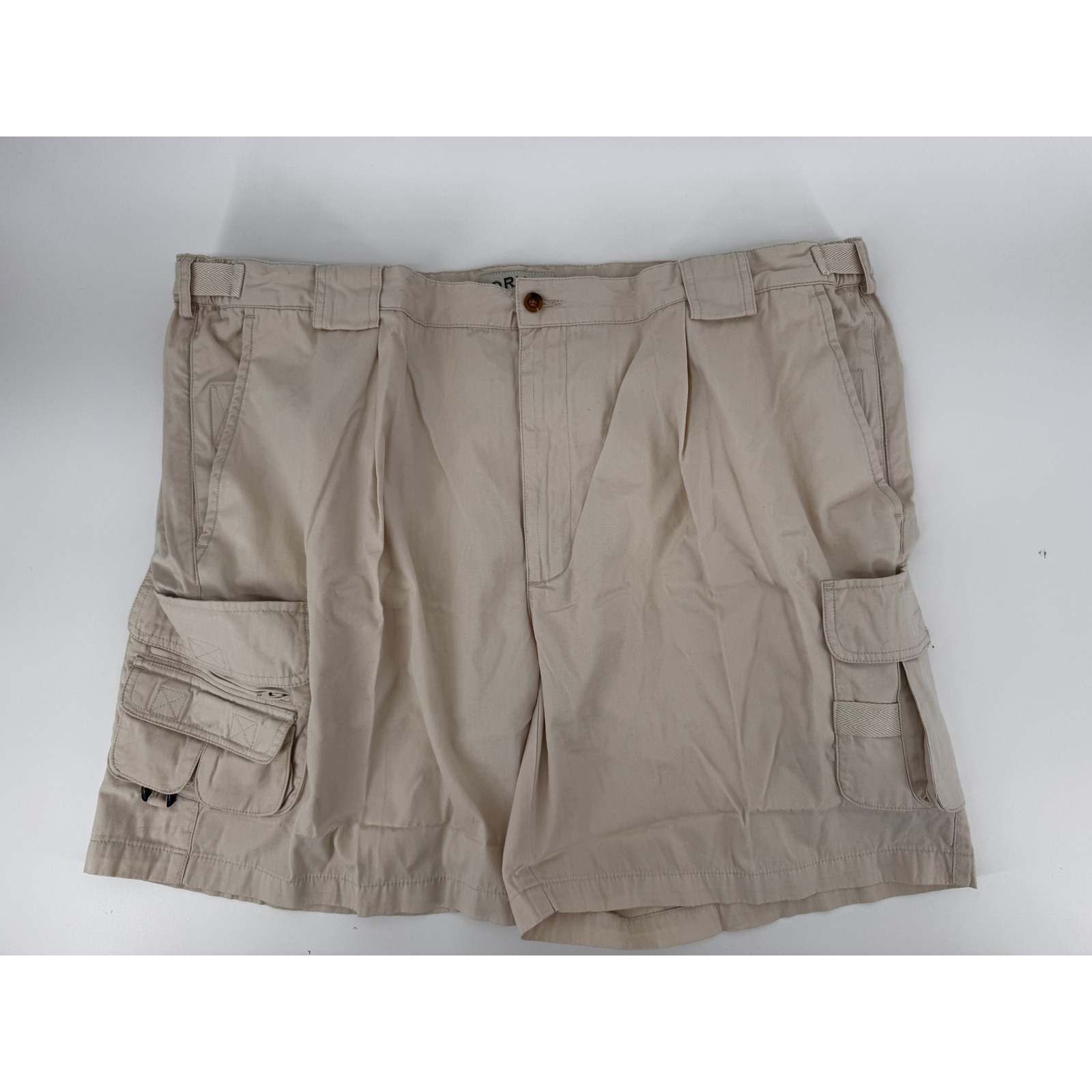 Orvis Cargo Shorts 46 Mens 14 pocket Beige Pleated Relaxed Fit Outdoor New