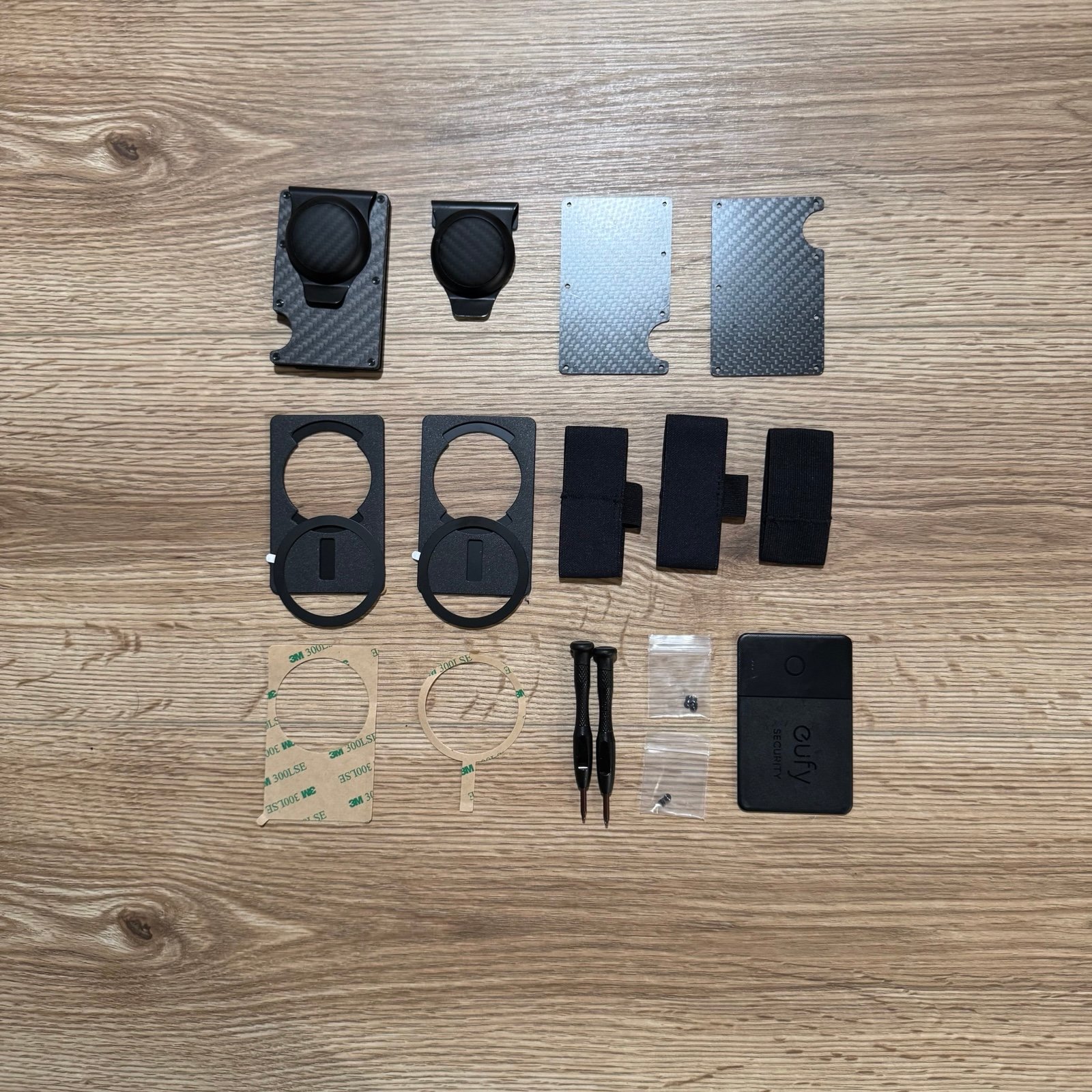 Ridge Wallet, Carbon Fiber, 400 Value, MagSafe Plates, Extra Plates, AirTag