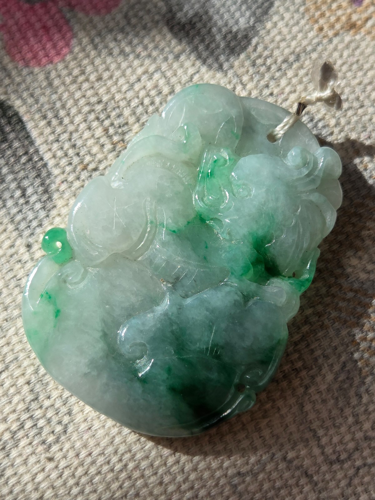Antique/Pre-Owned Chinese Ice Jade Dragon Pendant