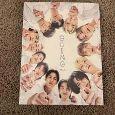 brand new seventeen going magazine