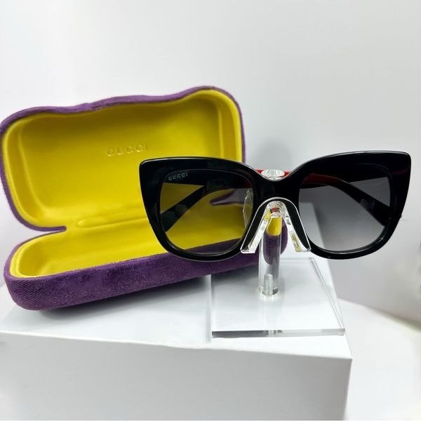 Gucci Logo Plaque Cat2 Sunglasses
