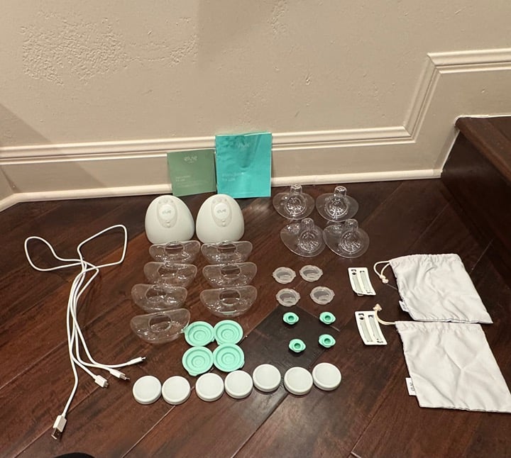 Elvie® Wearable Double Electric Pump with Extra Parts