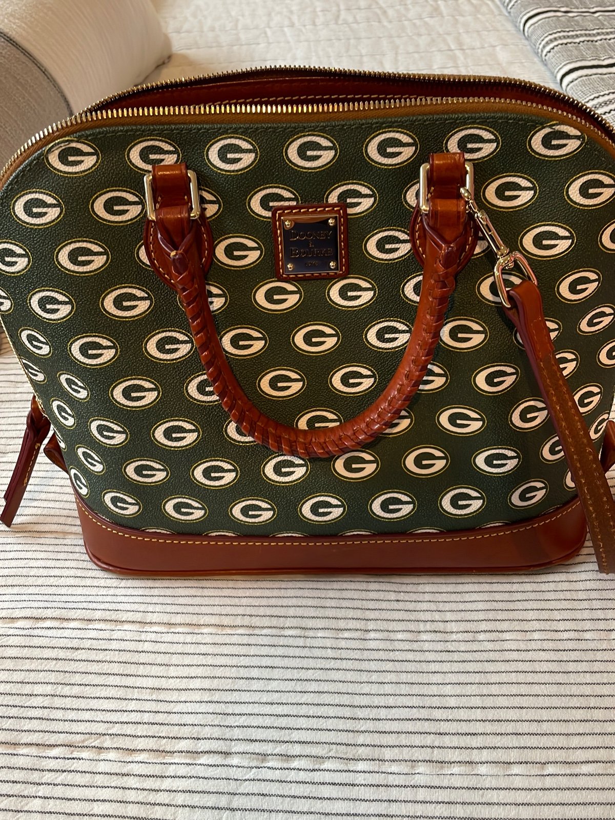 Dooney Bourke