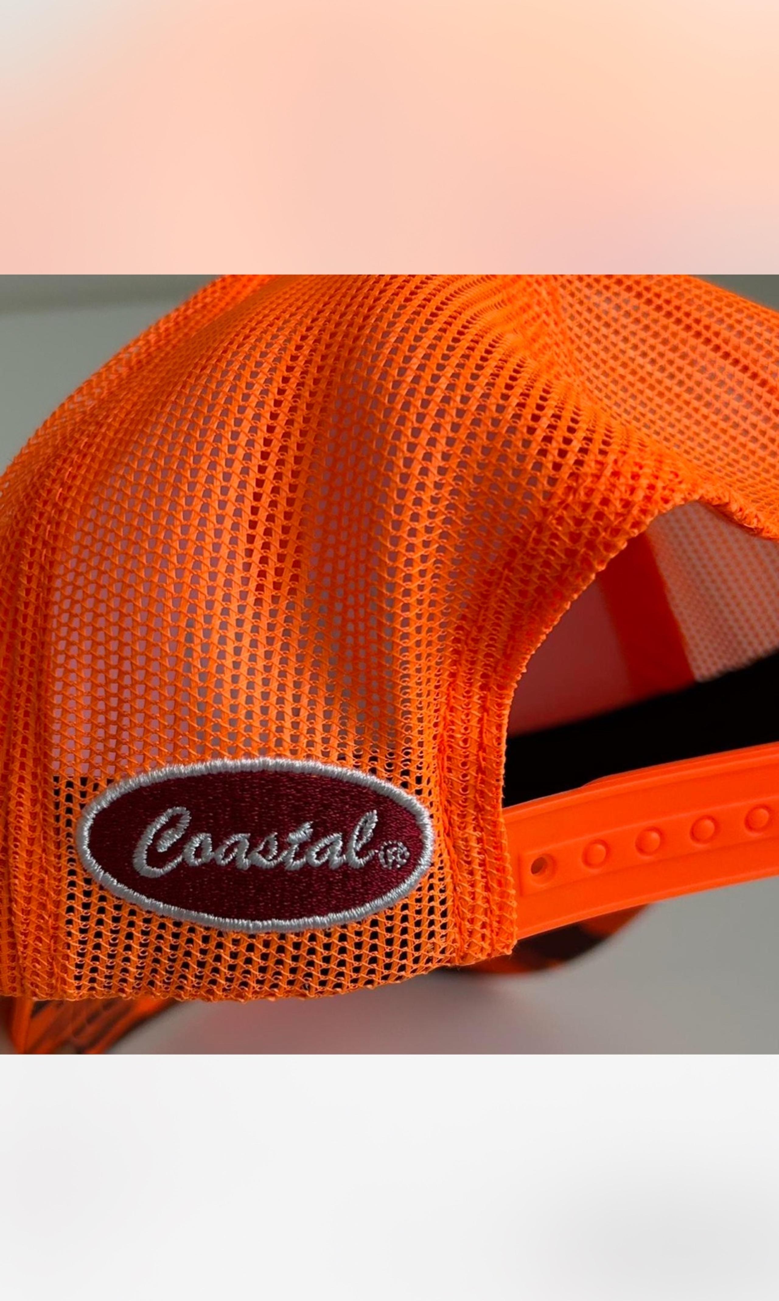 COASTAL NEON CAMO HAT