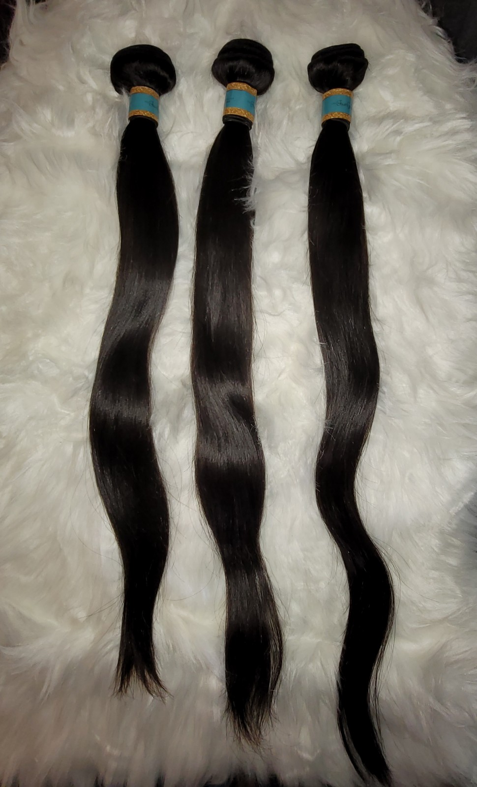 Human hair bundles