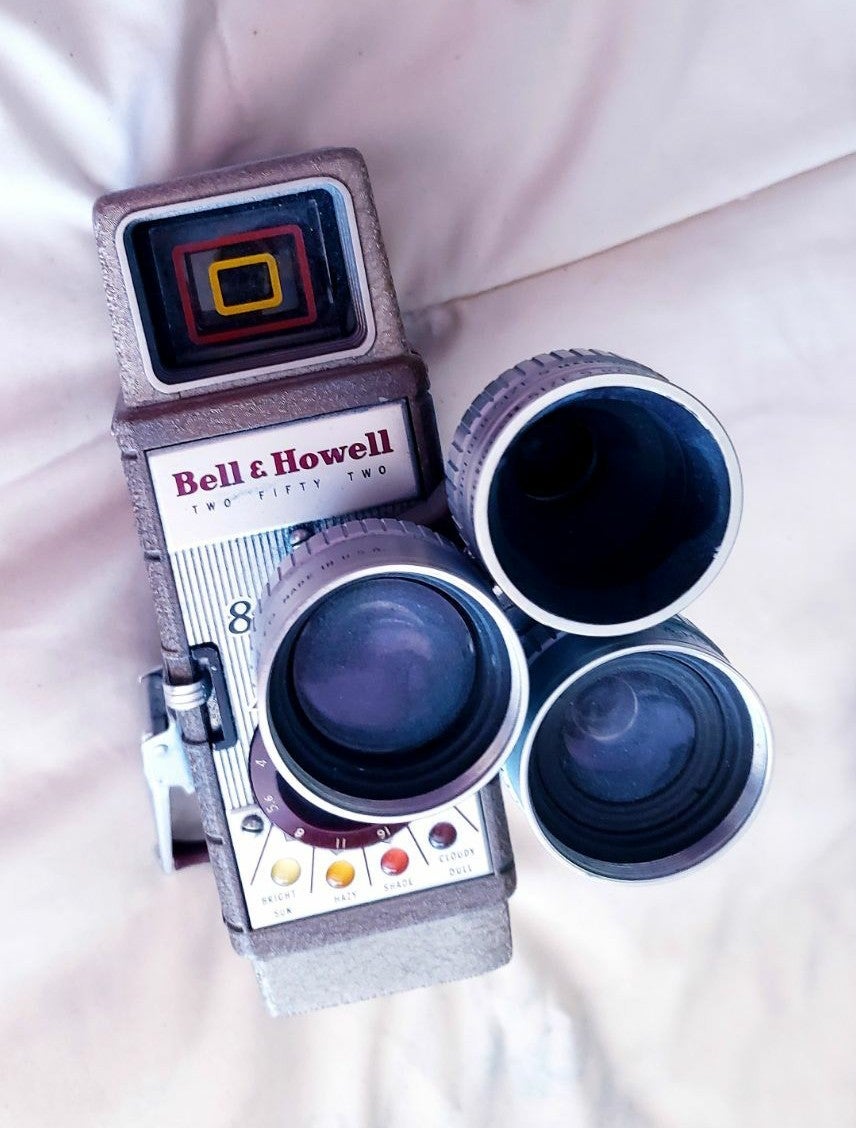 DJS123 Bell & Howell 8mm Video camera