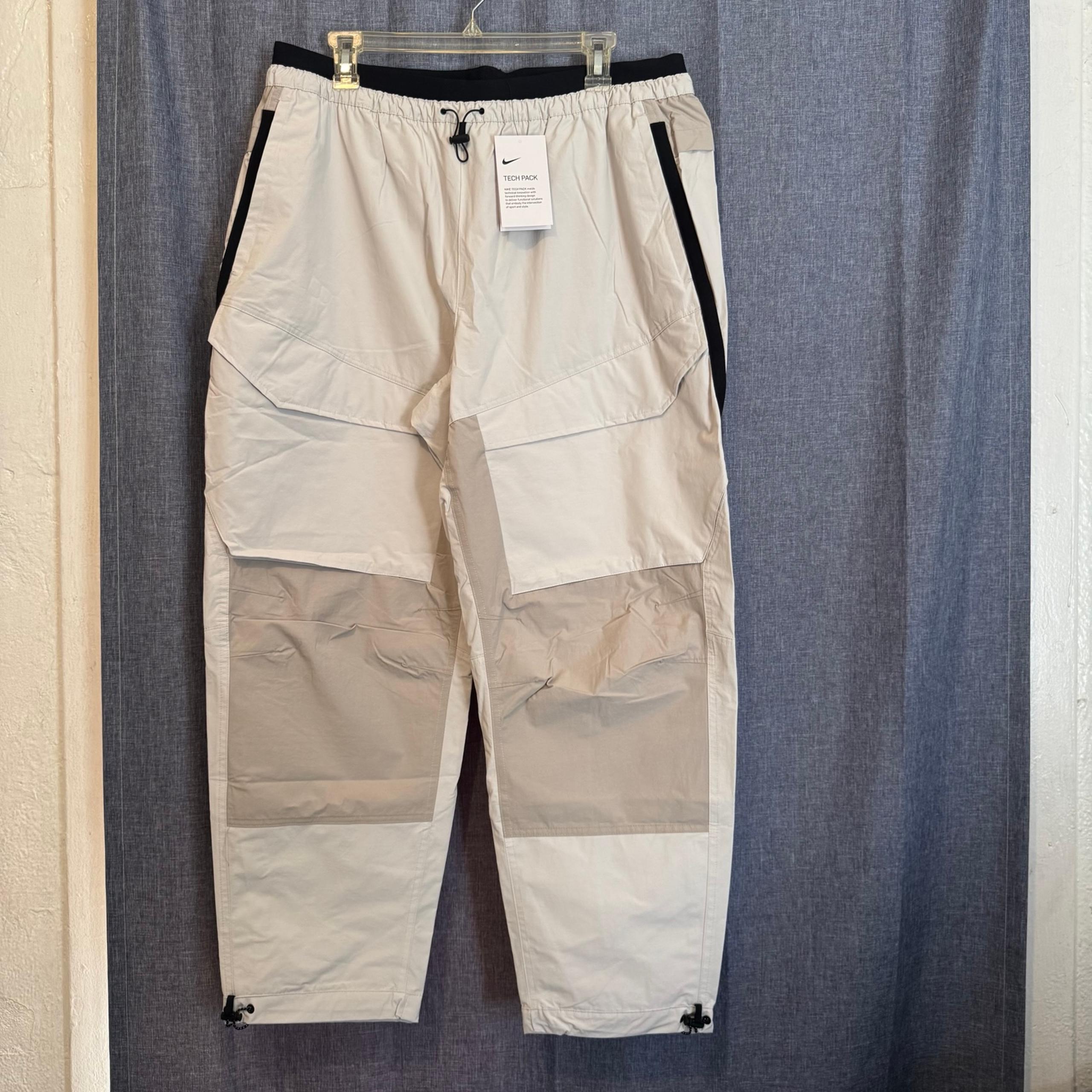 Nike Sportswear Tech Woven Pants Men's XL Light Bone $180 CZ1622 072 NWT