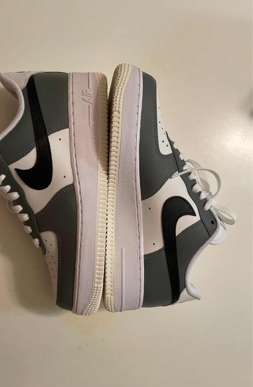 Grey Low Nike Air Force 1