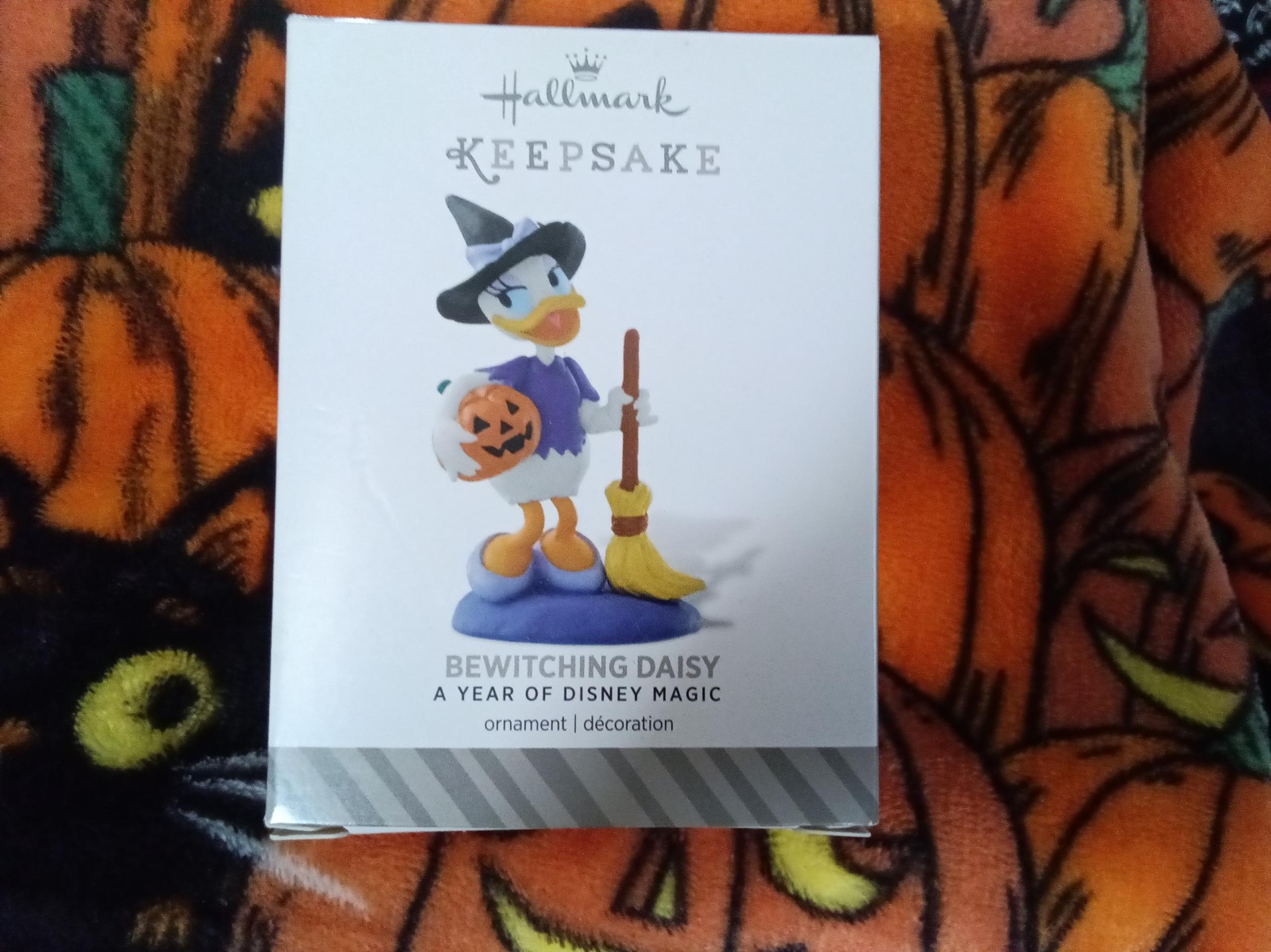 Hallmark Keepsake Ornament Halloween Daisy Duck Witch