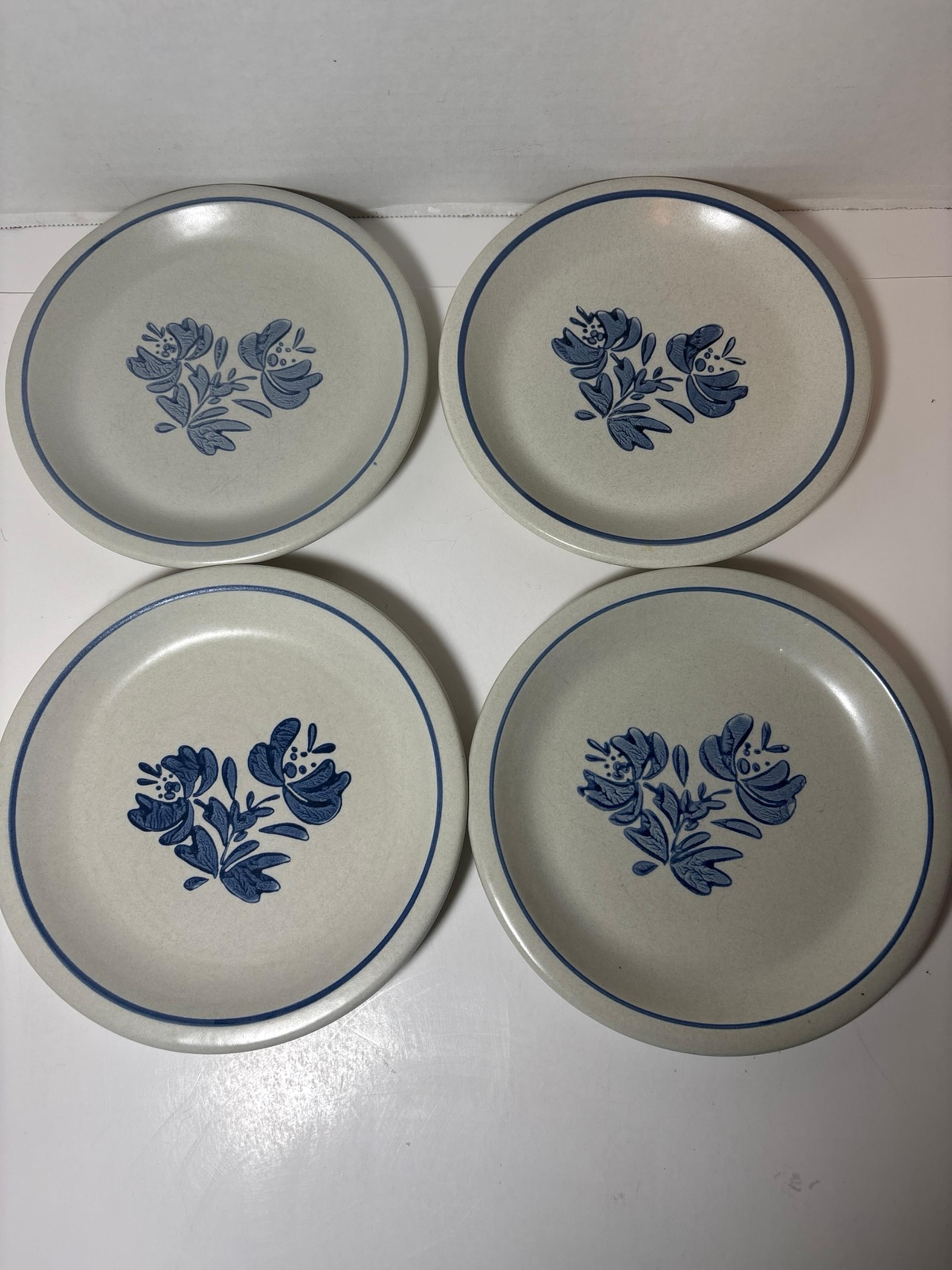 Pfaltzgraff Yorktown Vintage Salad Plates