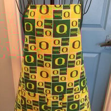 The university of Oregon all purpose apron