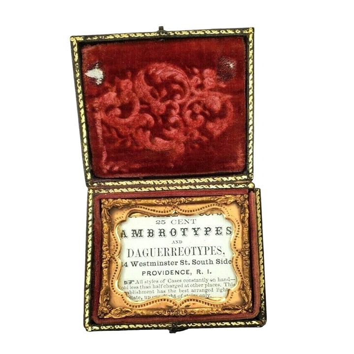 Rare 25 Cents Antique Ambrotypes & Daguerreotypes Picture Frame