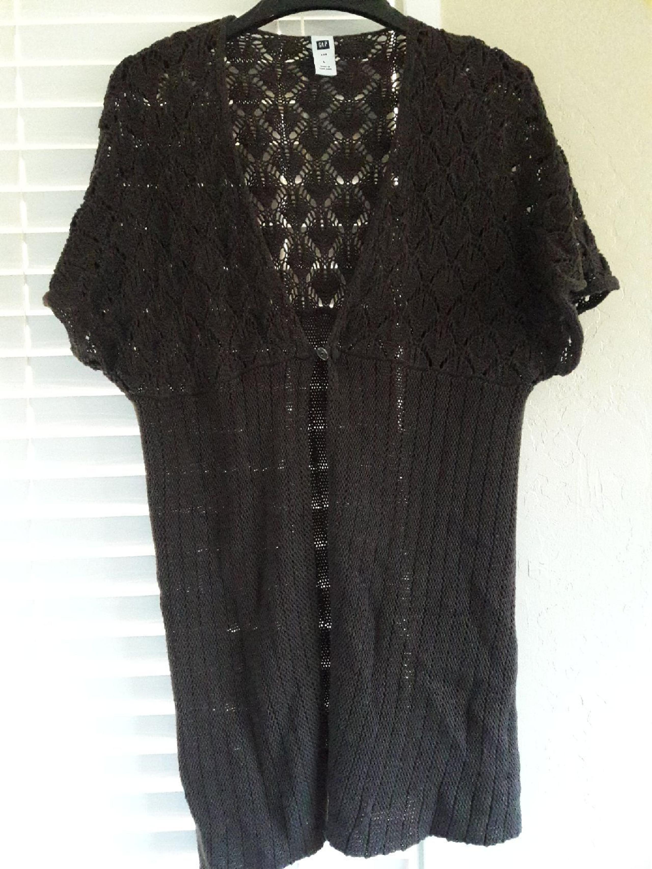 GAP Chocolate Crochet  Vest Sweater M L