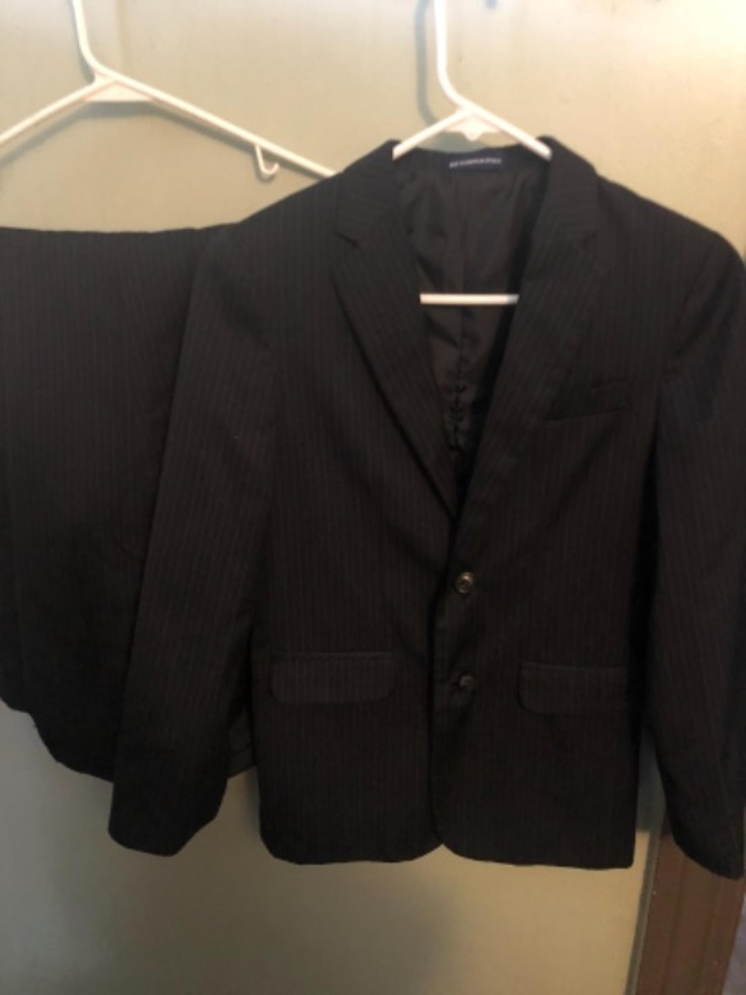 Boys size 12 navy blue pinstripe suit