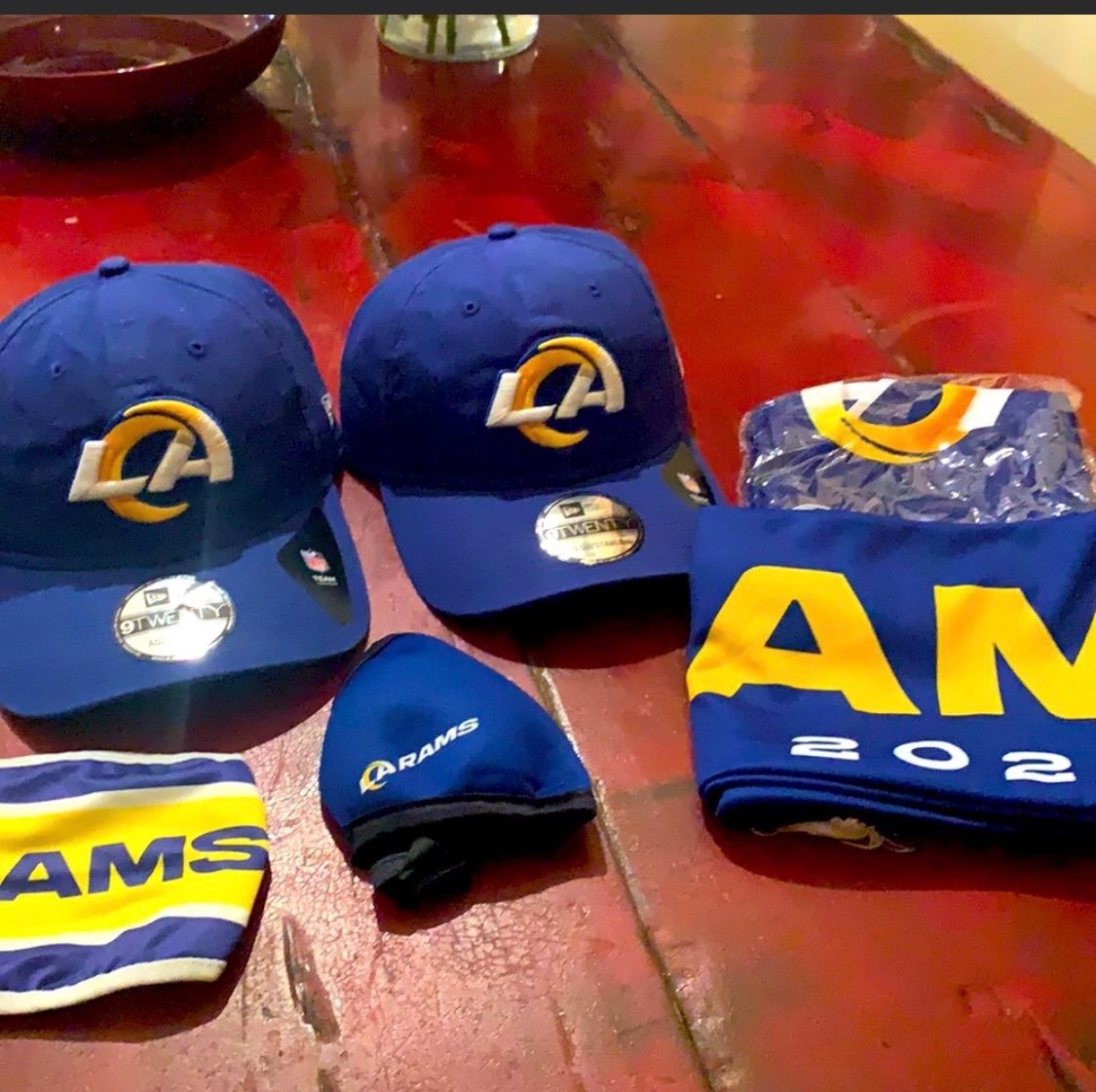 LA Rams merch