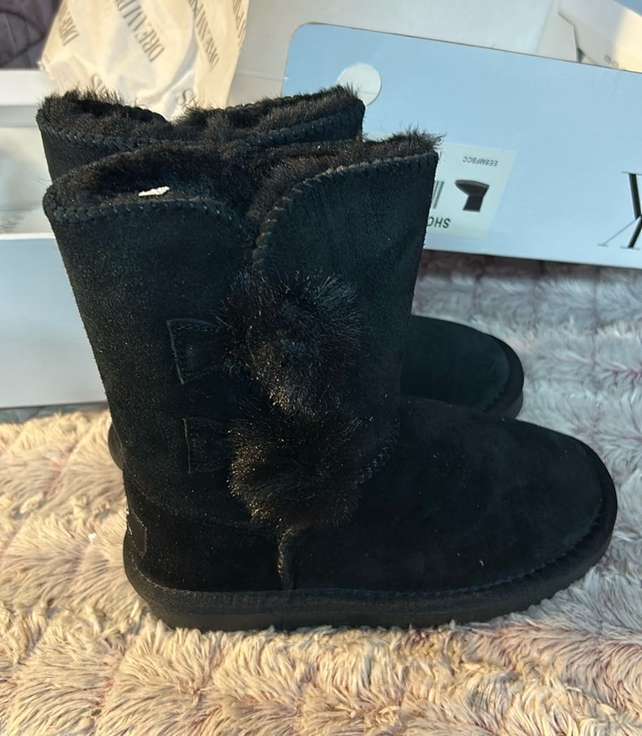 Dream Pairs winter black boots size 11